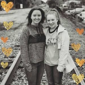 Meet your Posher, Carrie